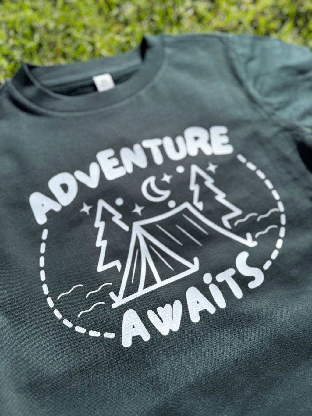 FOREST GREEN ADVENTURE TEE 🌲