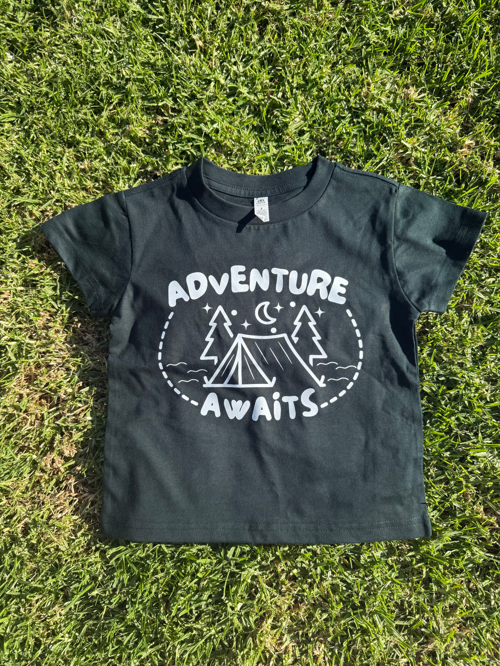 FOREST GREEN ADVENTURE TEE 🌲