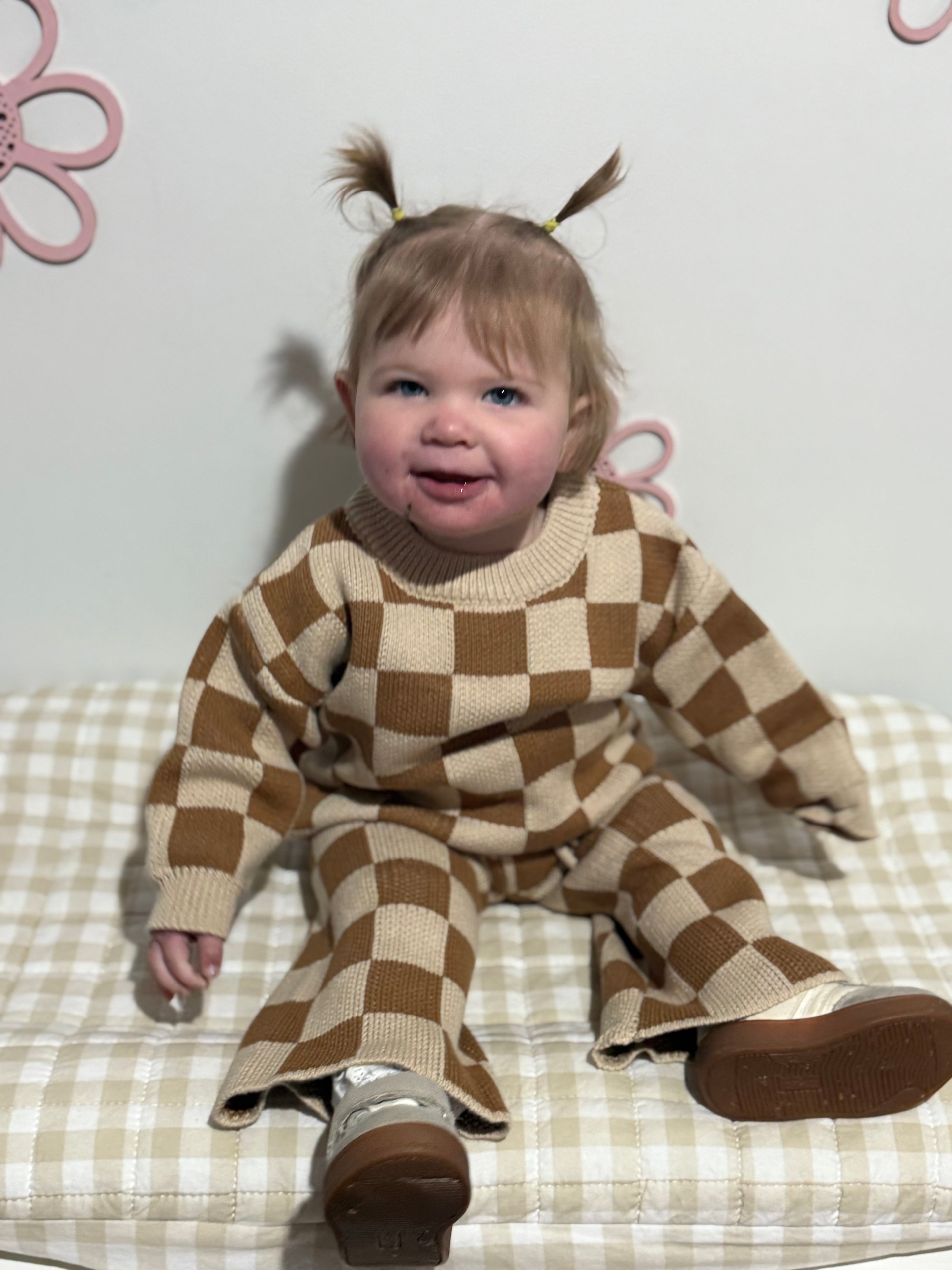 Checkerboard Knit Set – Brown